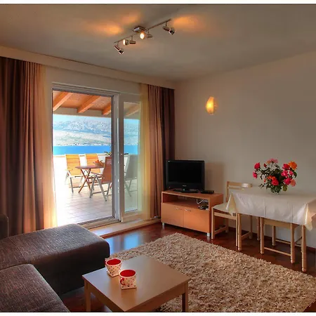 Stella Apartment *