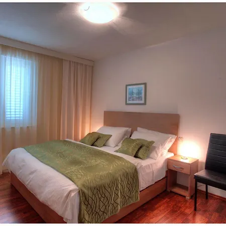 Apartman Stella *
